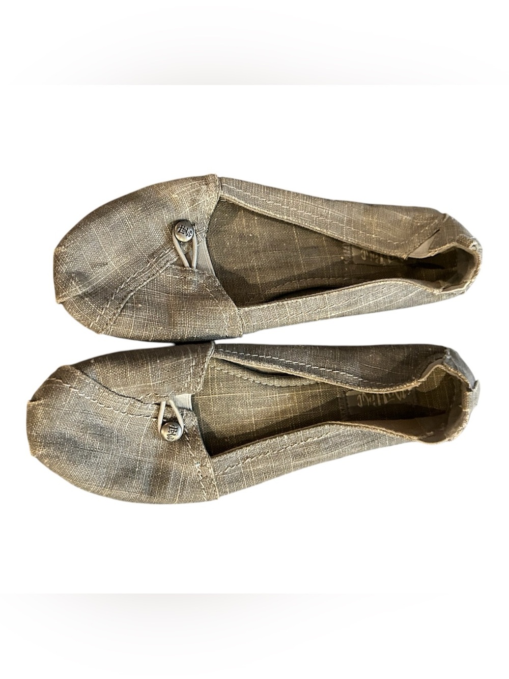 Women’s Casual Slip-On Flats in Gray